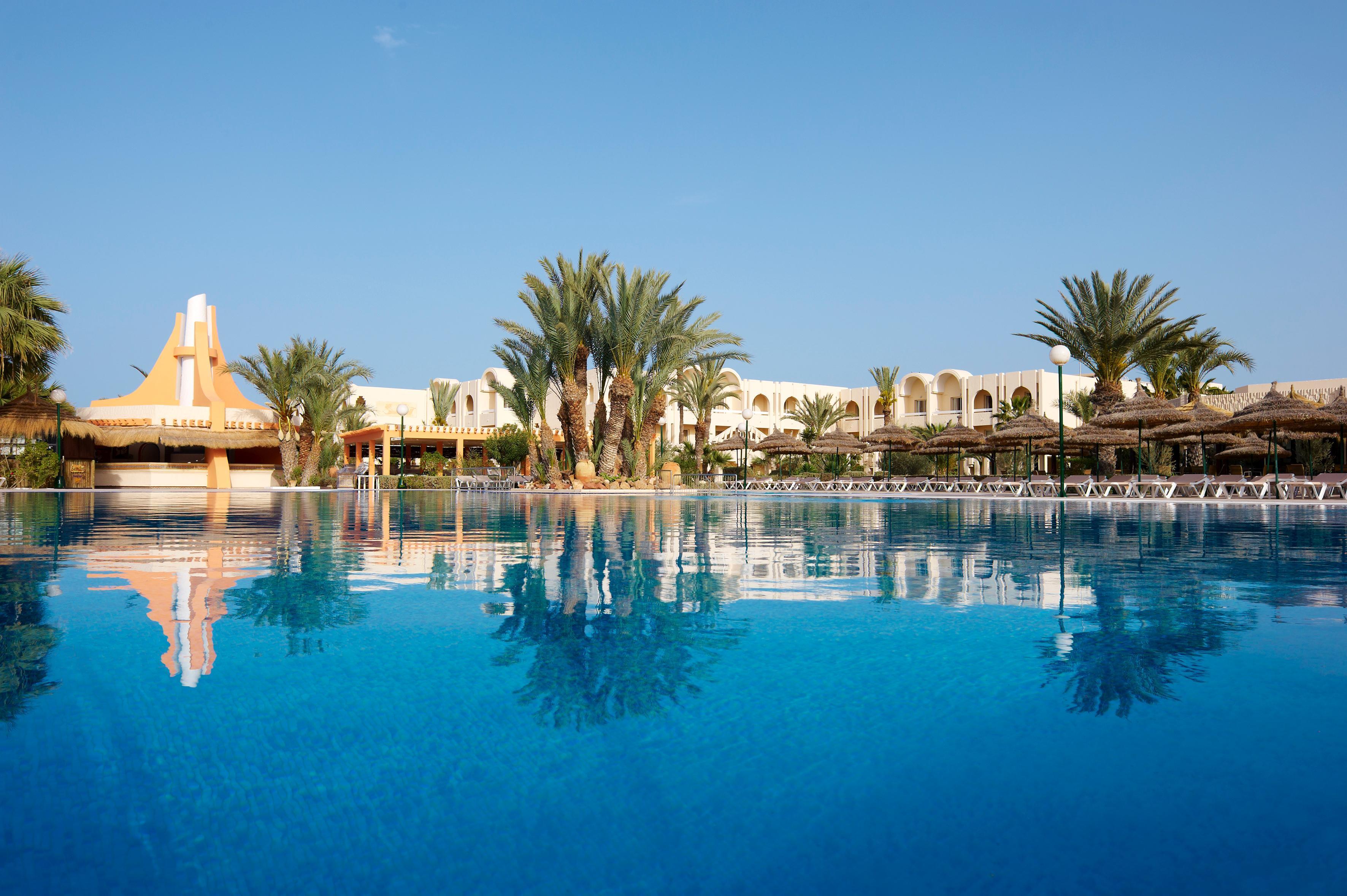 Hotel Iberostar Waves Mehari Djerba à Taguermess Extérieur photo